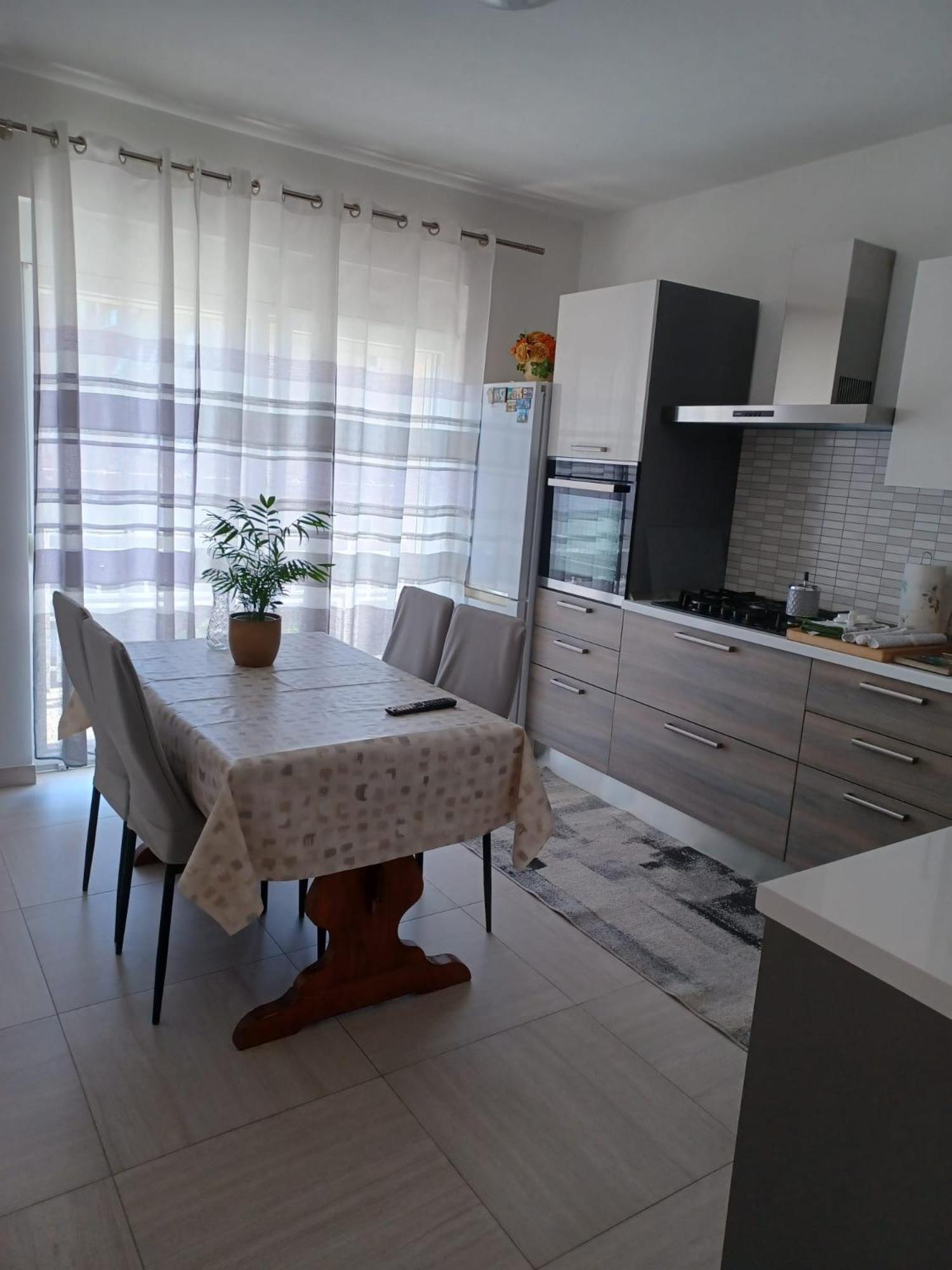 Studio Apartman Marija Трогир Экстерьер фото